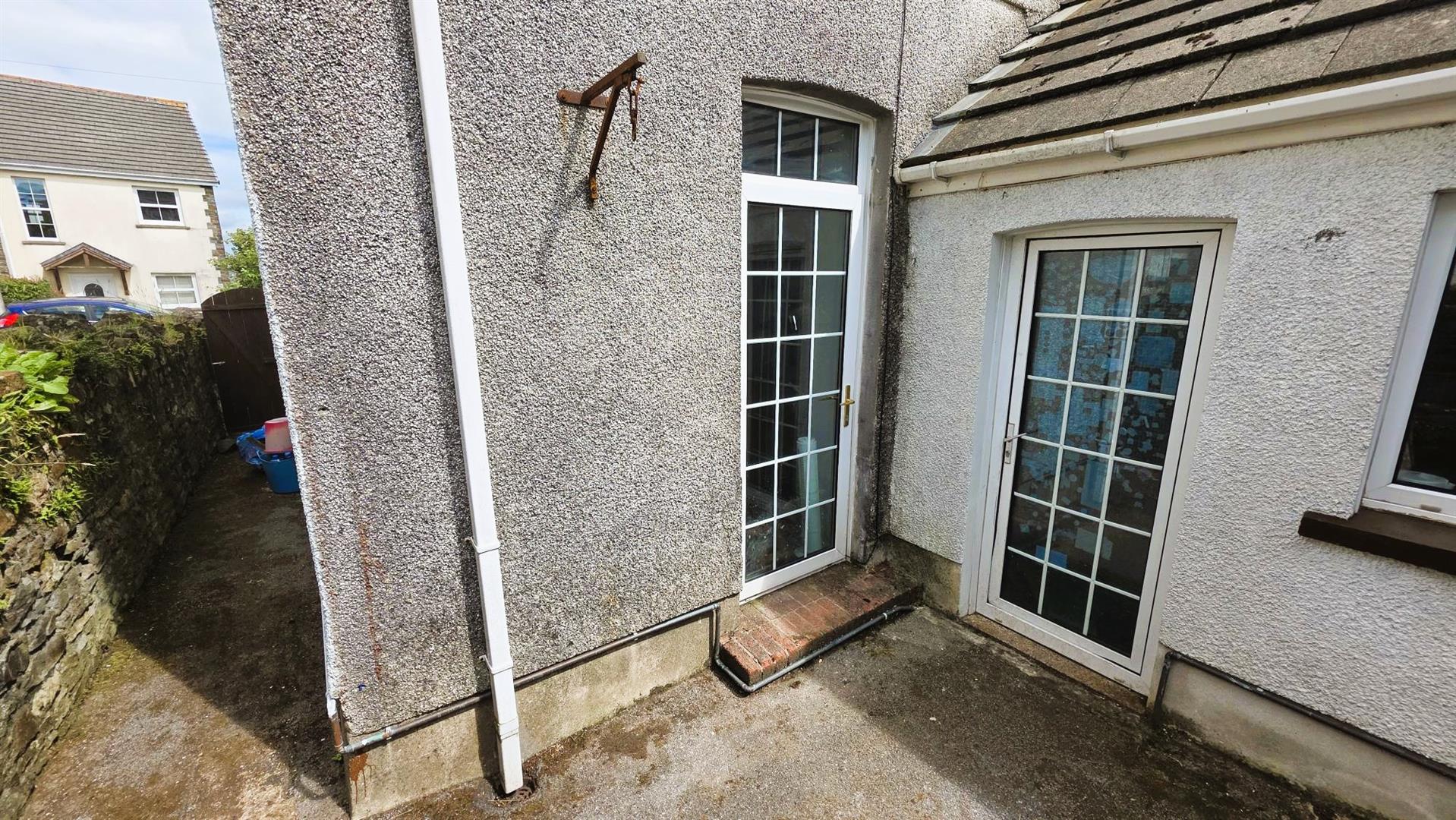 Five Roads, Llanelli, SA15 5YR